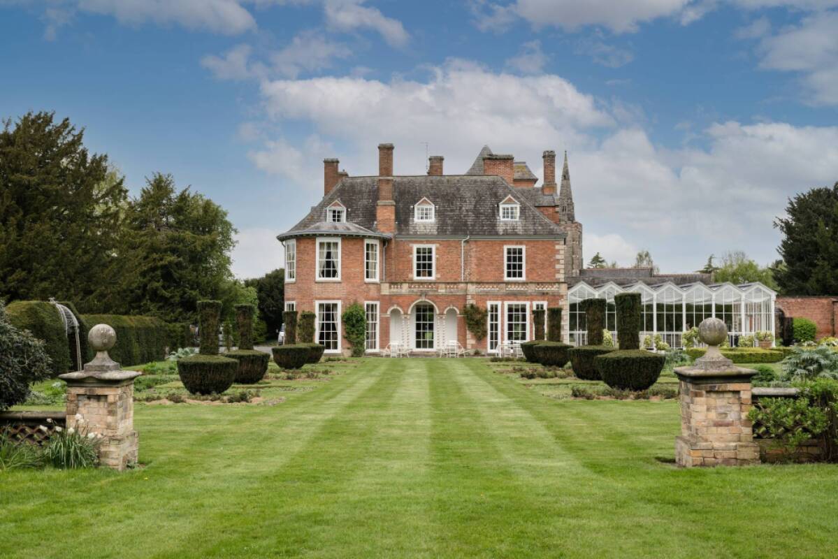 Sutton Bonnington Hall