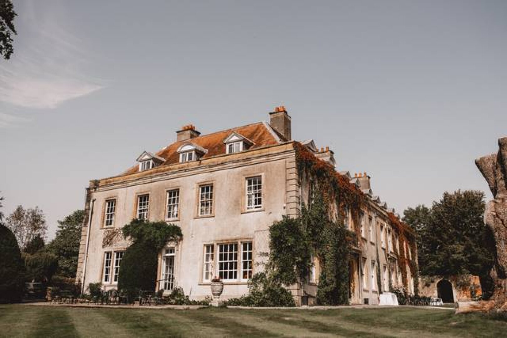 The Holbrook Manor