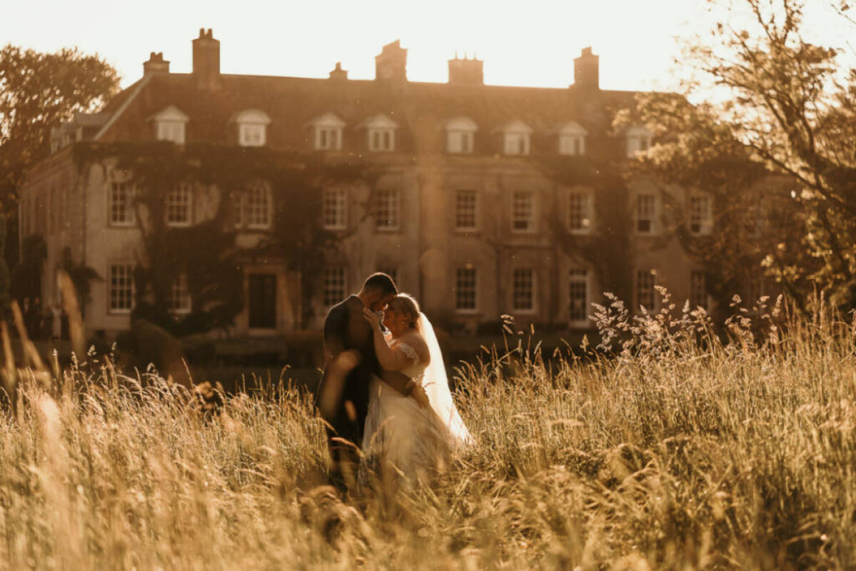 The Holbrook Manor