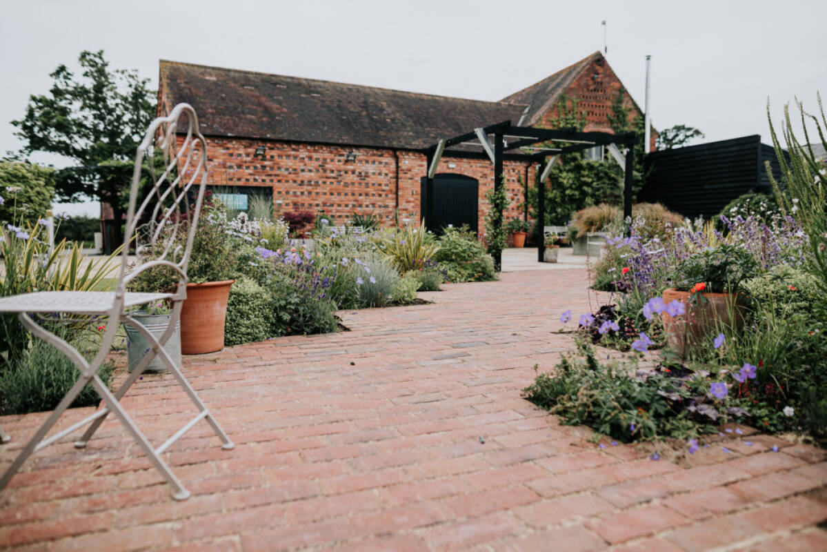 Curradine Barn