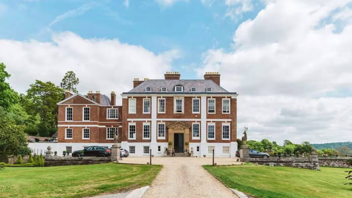 Pynes House