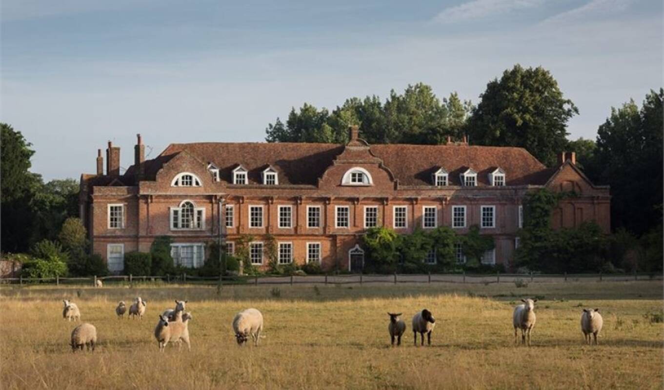 West Horsley Place