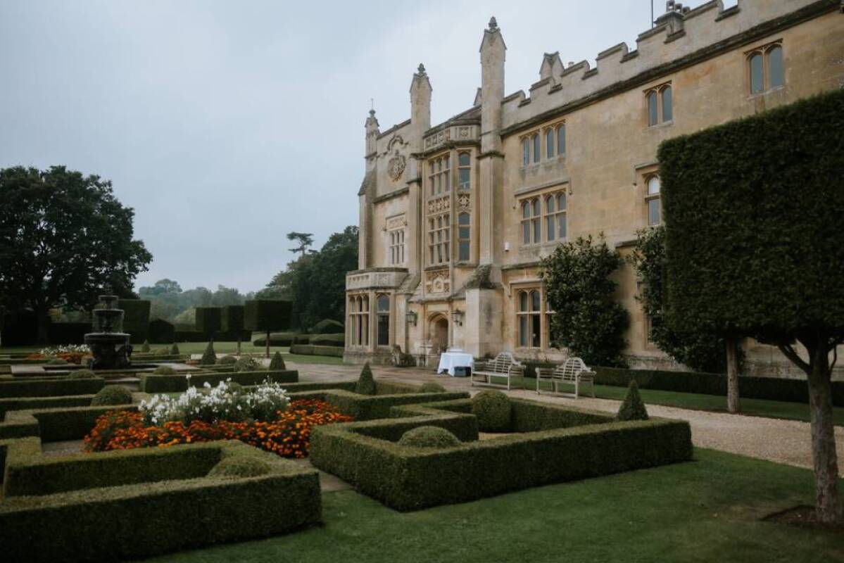 Farleigh House
