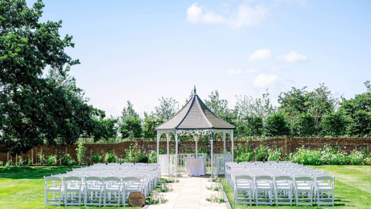 Vaulty Manor