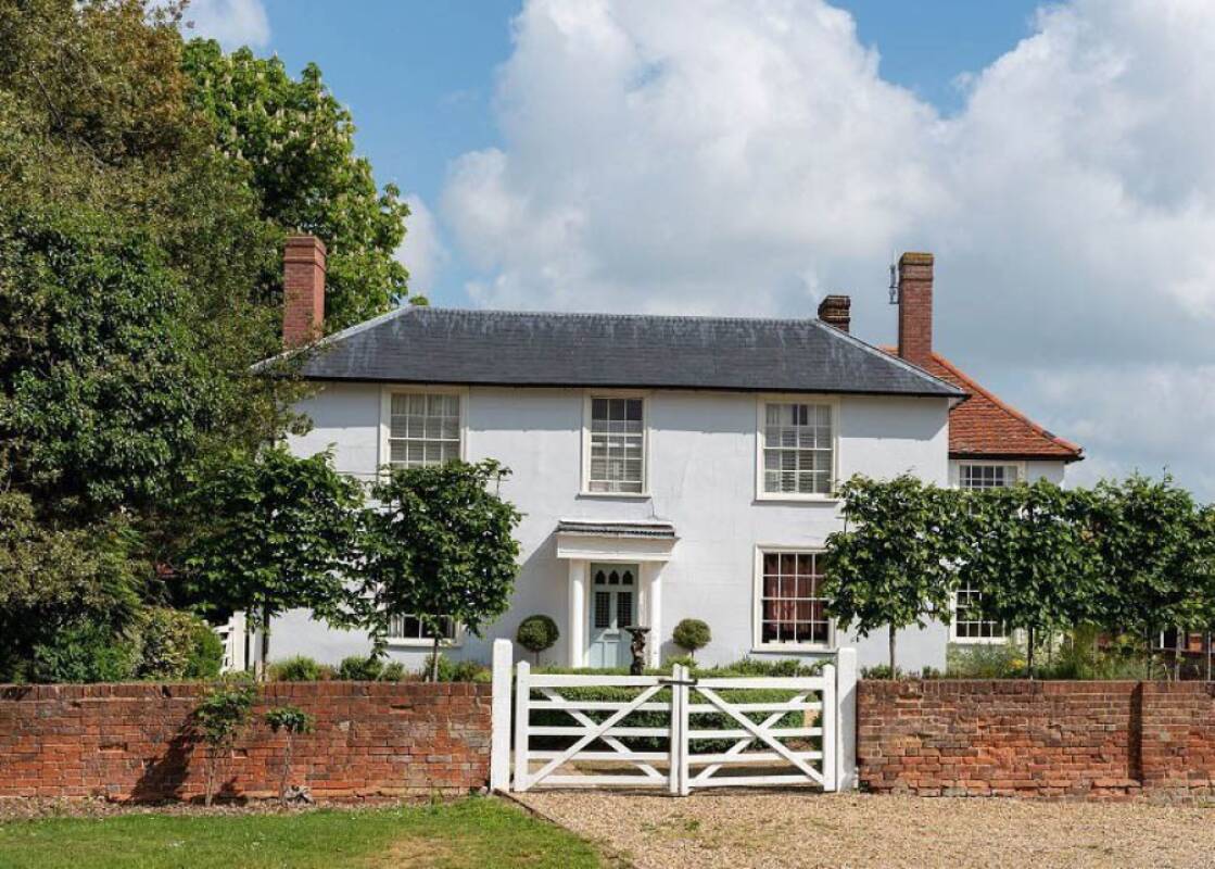 Vaulty Manor