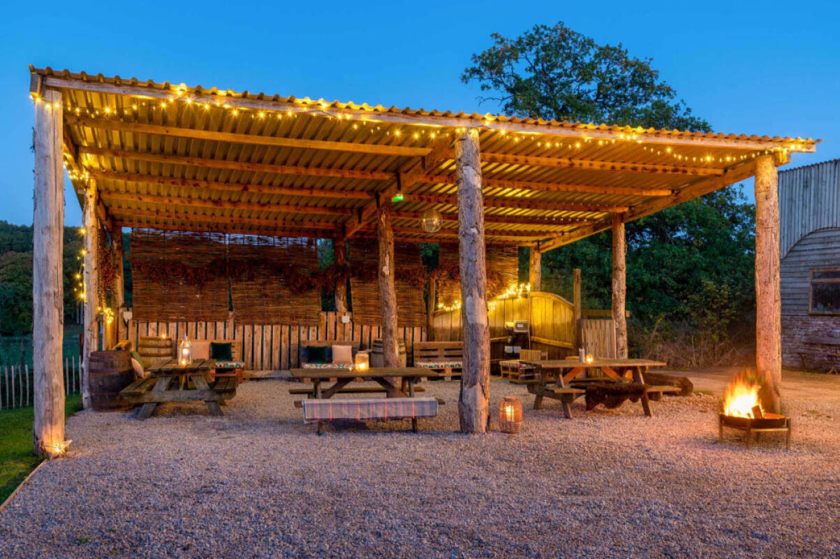 Long Acre Barn